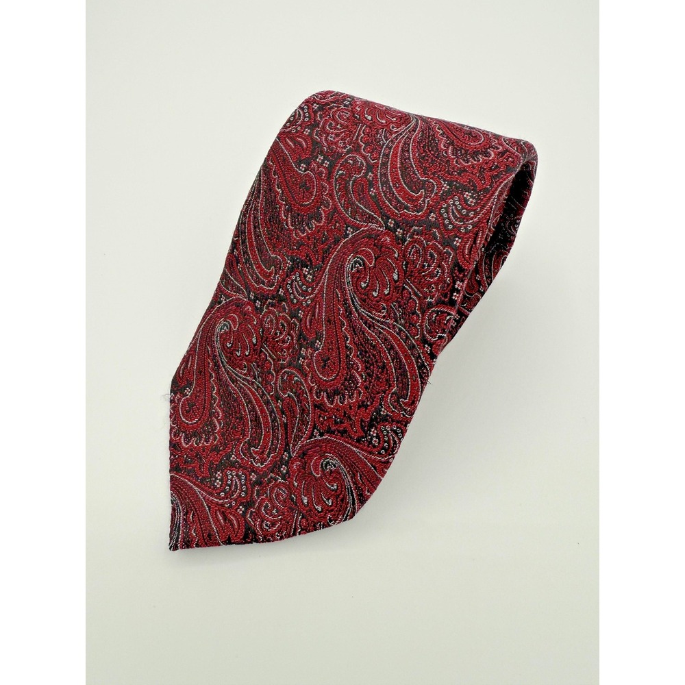 Vince Camuto Tie Mens Classic Red Black Paisley Necktie Formal Silk Blend